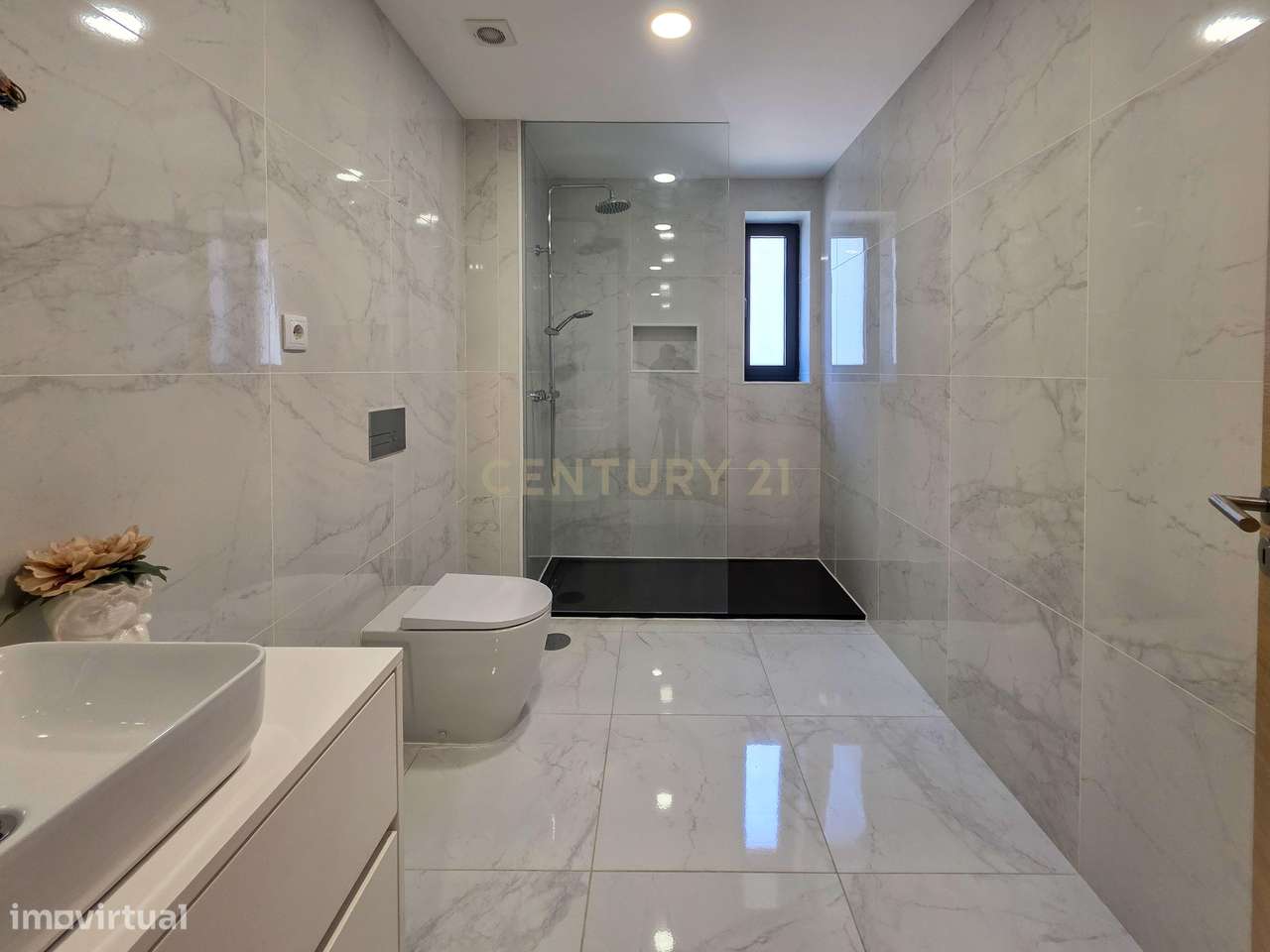 Moradia T3 Exclusiva em Condomínio Privado situada em Bitarães/Paredes-28