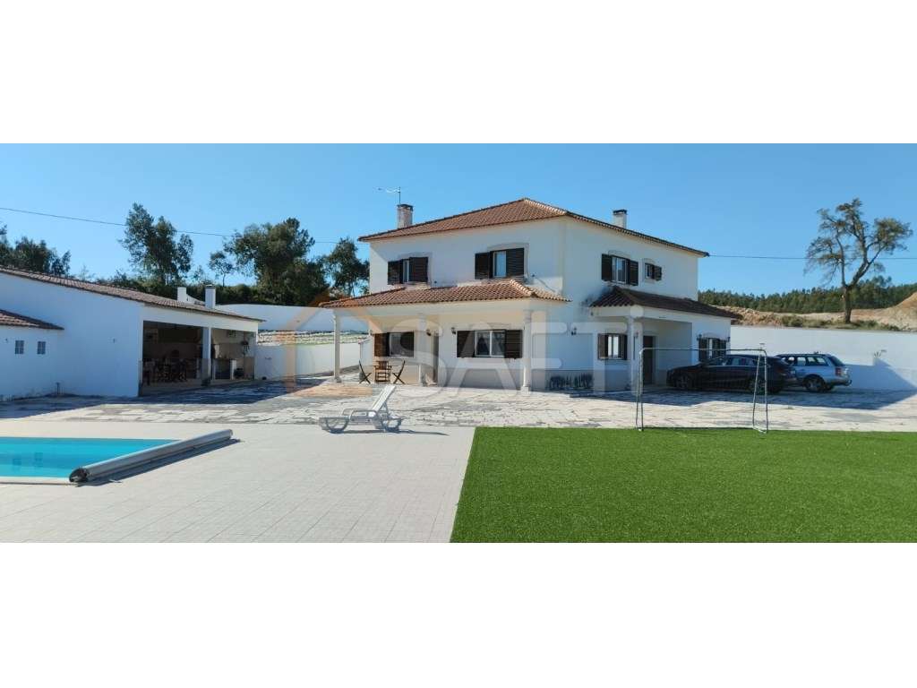 Fantástica moradia T6 em Alcanede - Grande imagem: 2/30