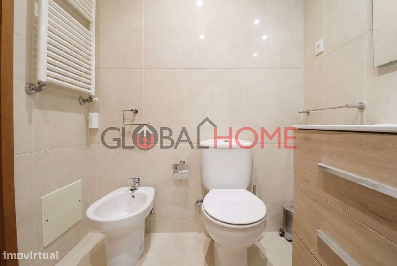 Duplex T2+1 com vista mar em Canidelo-50