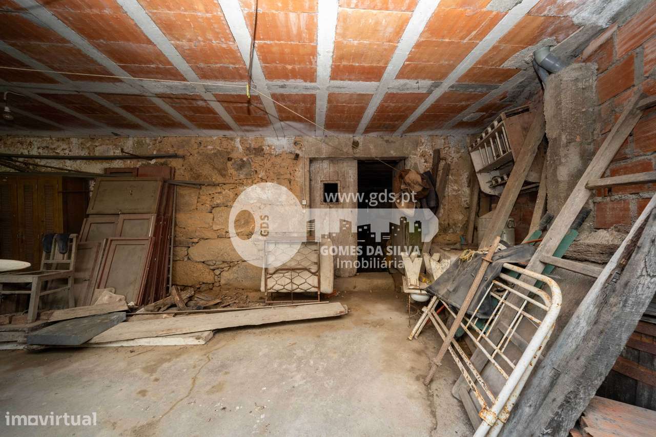 Moradia T3 na Loureira, Vila Verde-22
