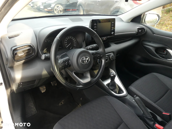 Toyota Yaris 1.5 Premiere Edition - 17