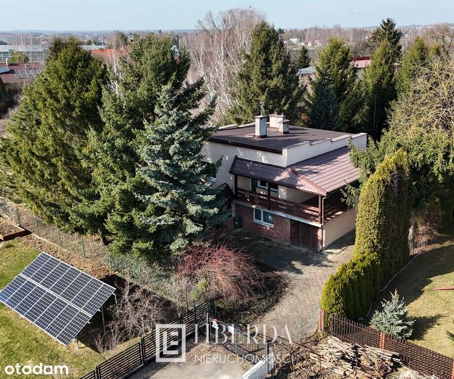 Dom z dużym ogrodem, Dąbrowica, ul. Kresowa-12