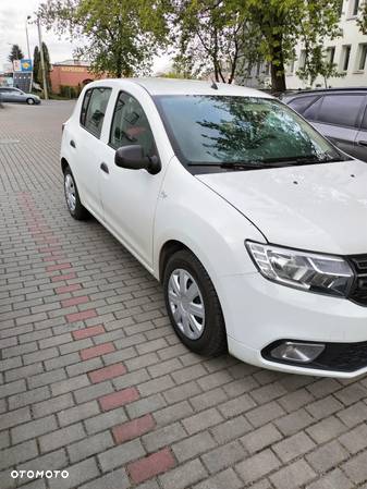 Dacia Sandero - 6