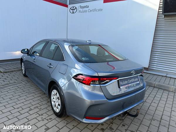 Toyota Corolla - 6