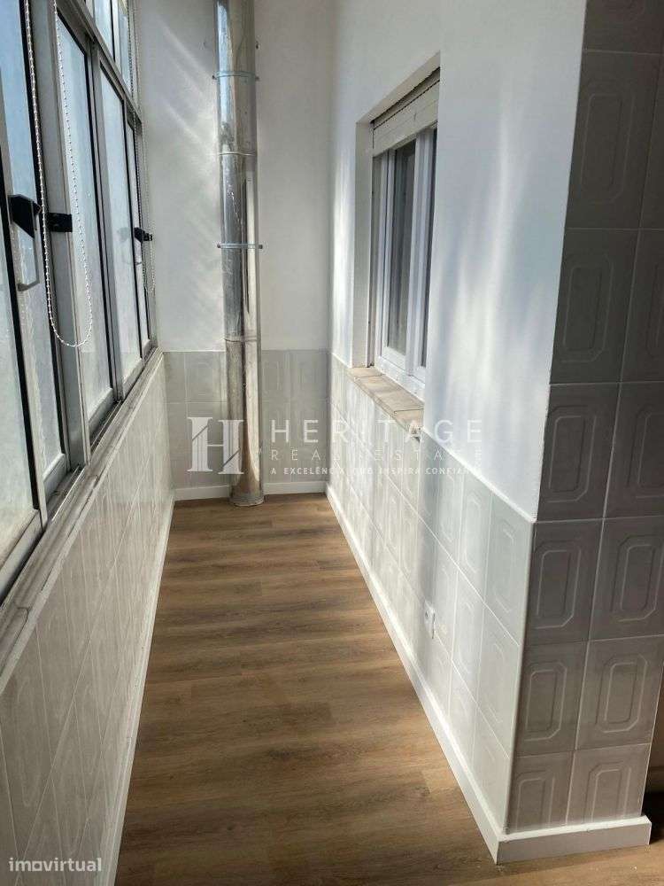 T1 Largo 1º de Maio - Grande imagem: 5/23