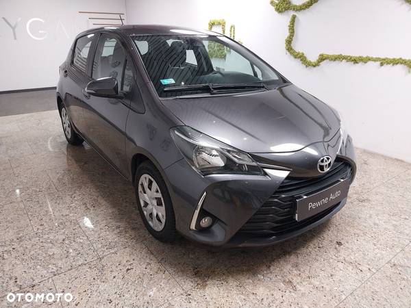 Toyota Yaris 1.5 Premium - 3