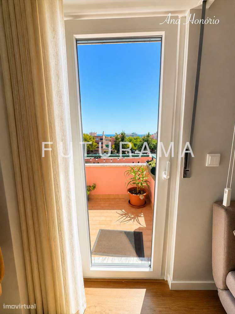 T2 Penthose Rodeada Terraços, Mjuita Luz e Vista de Mar - REMODELADO-20