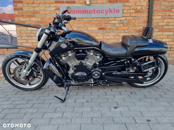 Harley-Davidson V-Rod Muscle - 15