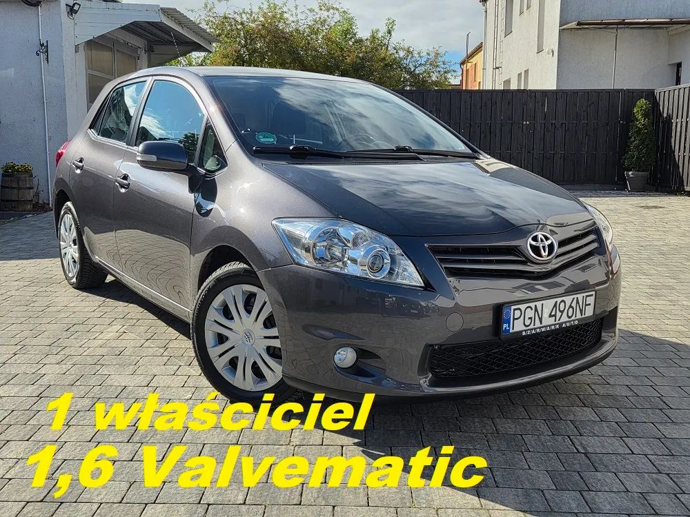 Toyota Auris I 1.6 Valvematic Edition 2011