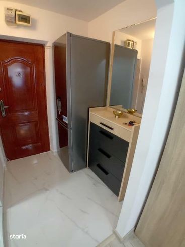 Garsoniera decomandata, langa metrou Lujerului, renovata, boxa subsol-7