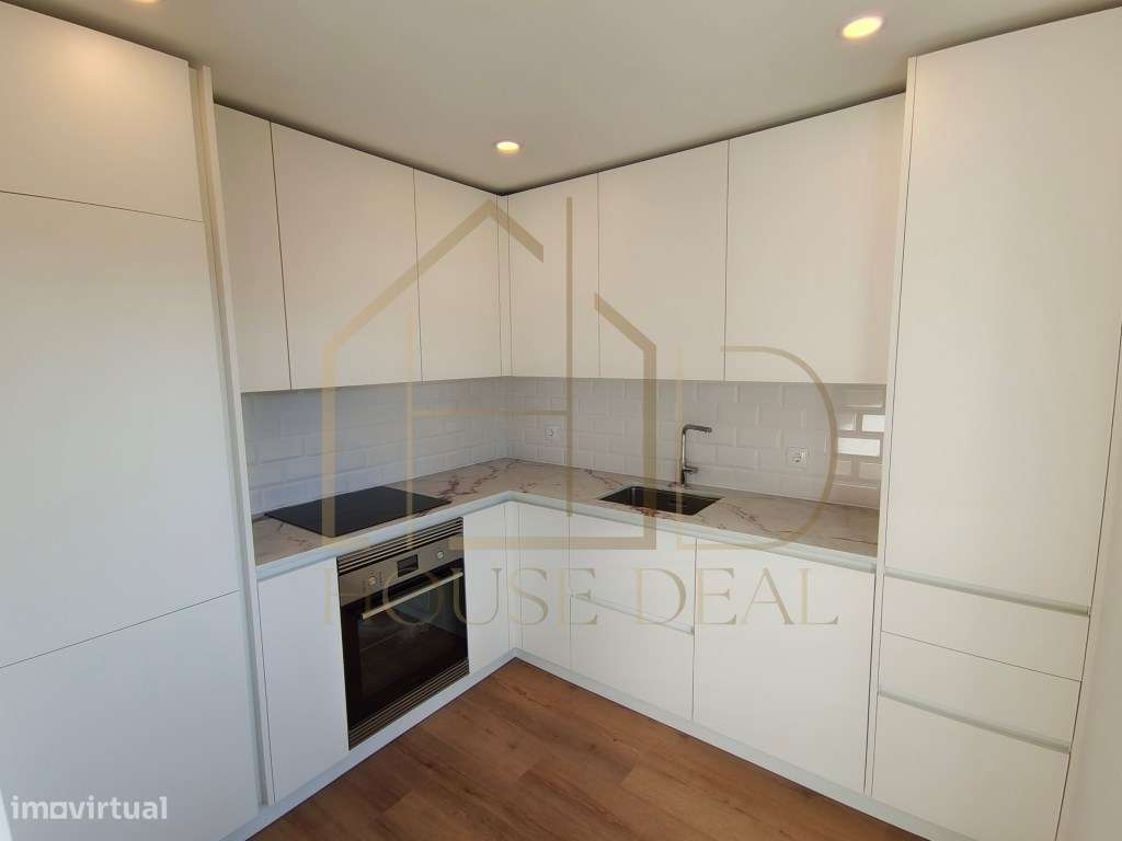 MODERNO Apartamento Duplex T3. Quinta do Conde-11