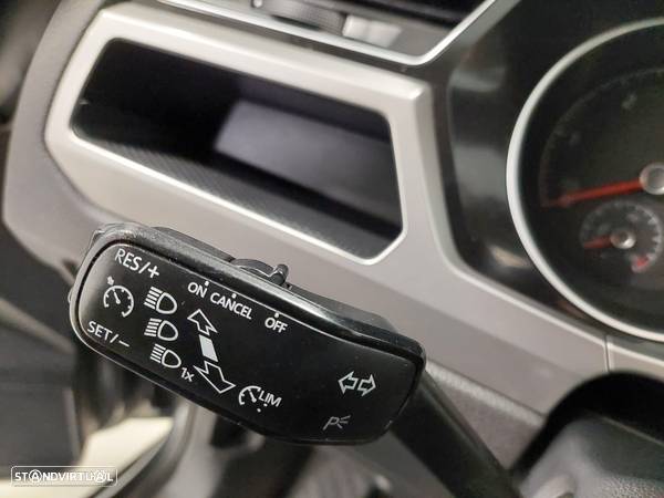 VW Touran 1.6 TDI Trendline - 10