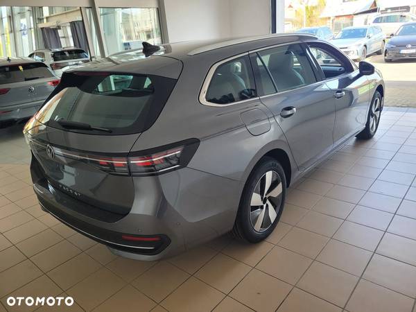 Volkswagen Passat 2.0 TDI SCR Business DSG - 7