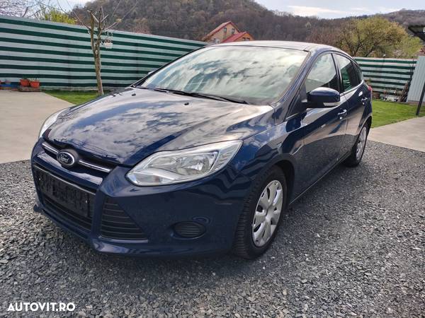 Ford Focus 1.0 EcoBoost Start Stop Trend - 23