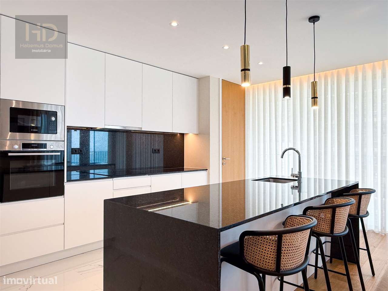 Apartamento T2 de luxo com vista mar e rio em Canidelo-48