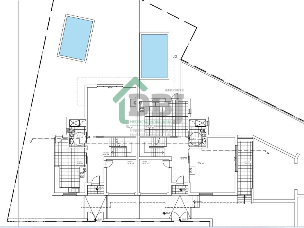 Moradias Bifamiliar com Piscina!-10