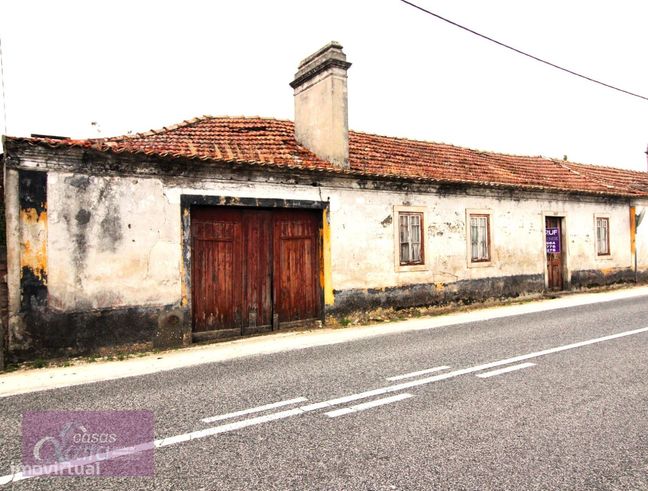 Moradia para reconstruir com terreno em Coimbrão-20