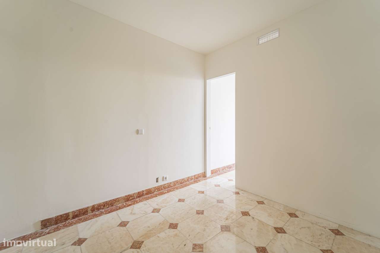 Apartamento T1 com Vista Mar – Arcadas do Estoril, Av. Aida-16
