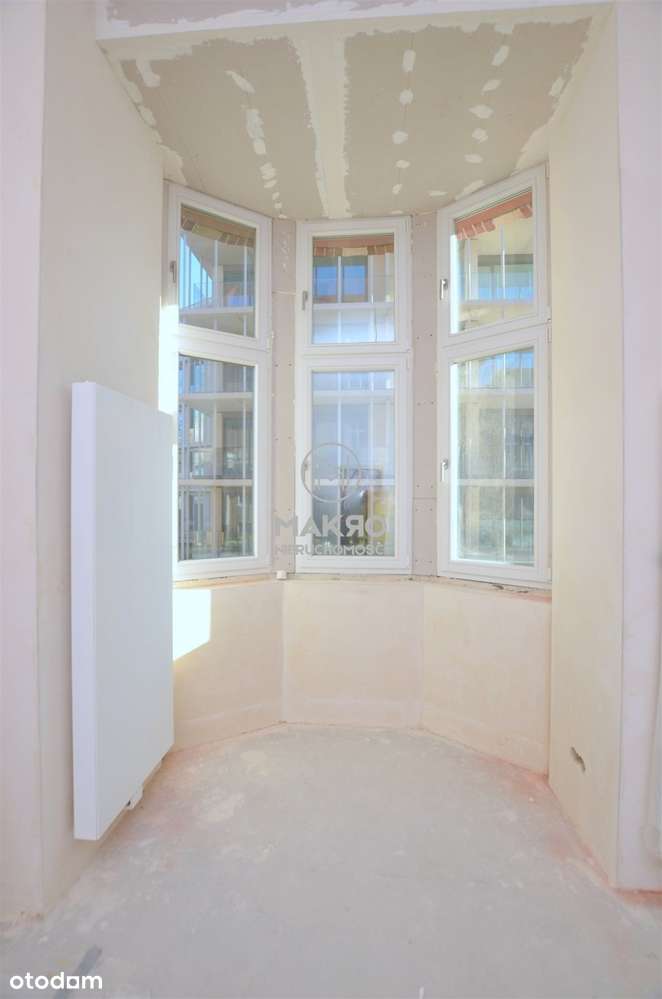 Zabytkowy Wyjątkowy Budynek Po Rewitalizacji-4