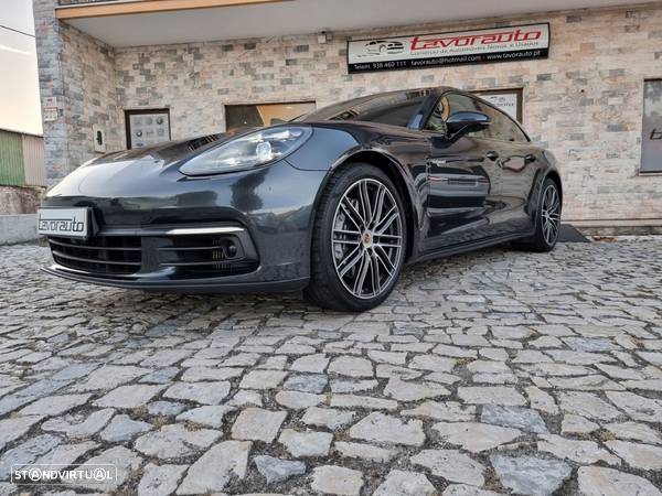 Porsche Panamera Sport Turismo 4 E-Hybrid - 22