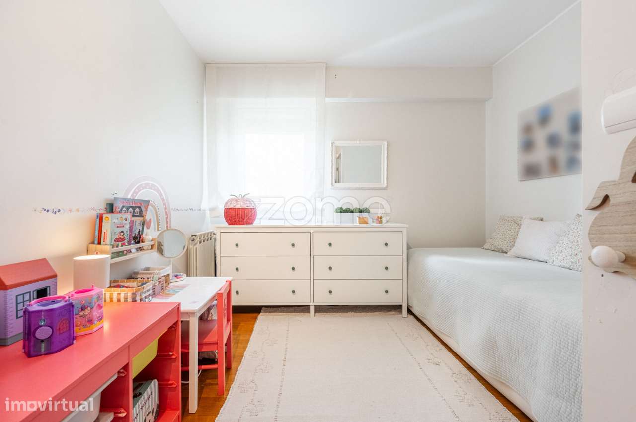 Apartamento T3 com garagem e arrumos, Foz do Douro, Porto-34