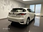 Lexus CT - 4