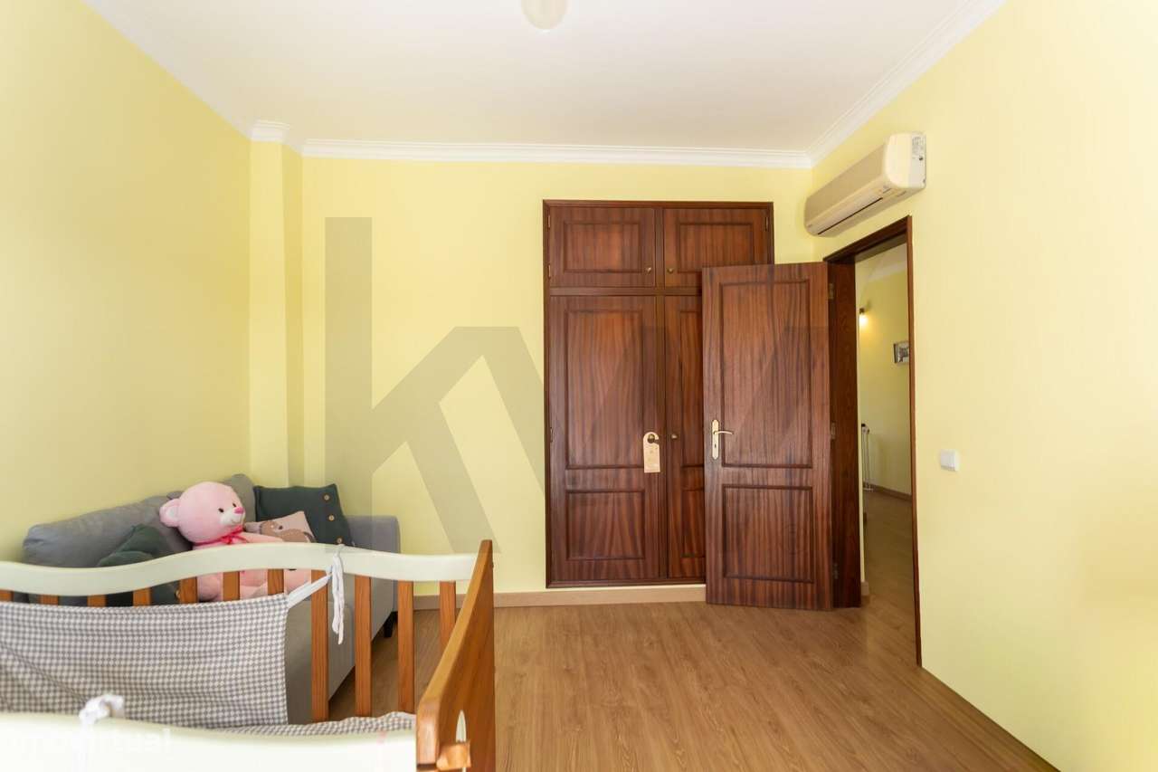 Moradia T4 na Moita – Zona do Palheirão | Excelente Exposição Solar-27