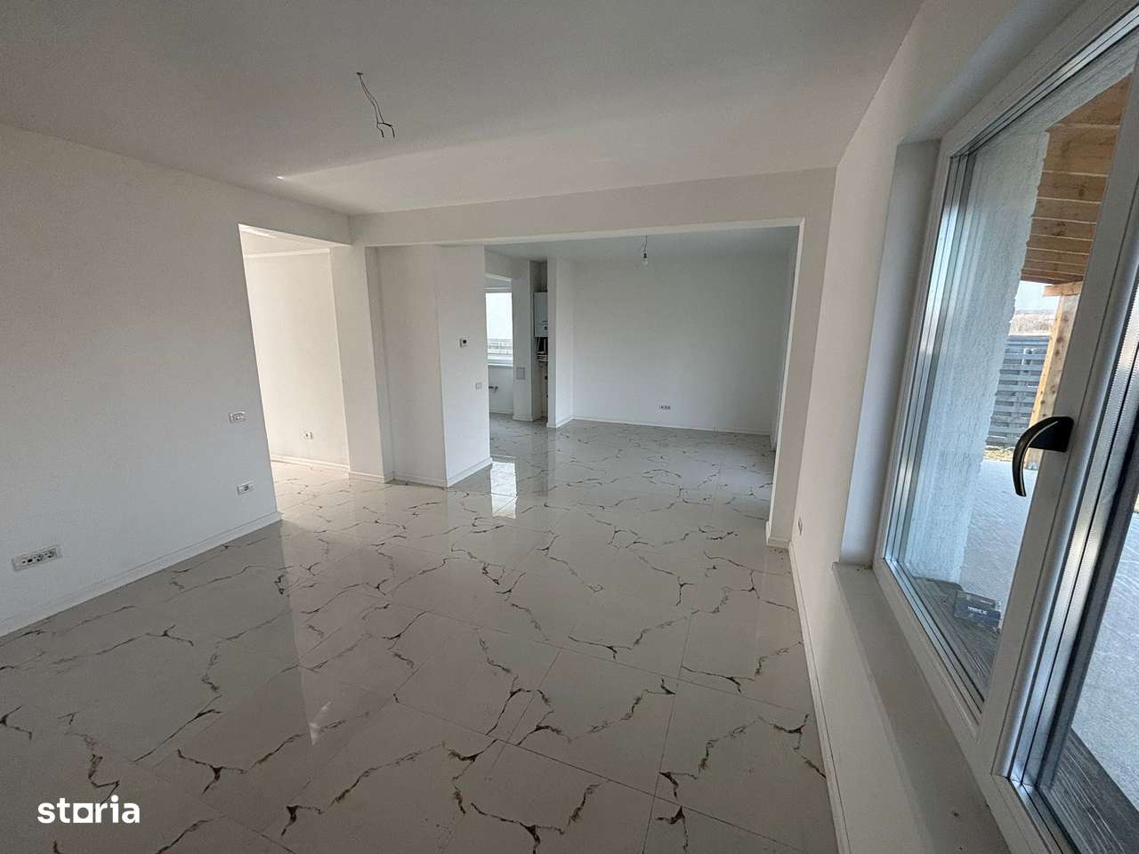 Vilă modernă cu teren generos în Corbeanca – lângă Paradisul Verde-5