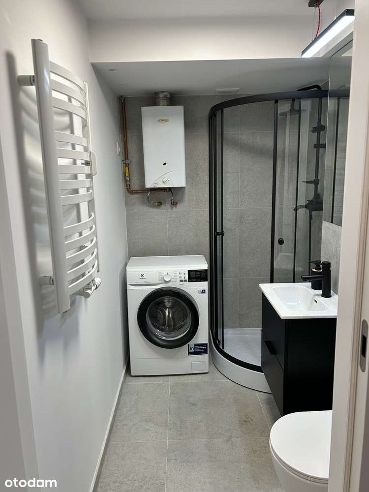 Rezerwacja! Świeżo wyremontowana kawalerka, bezpośrednio. - Pełny obrazek: 4/5