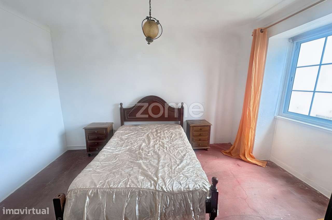 MORADIA T2, com Anexo e Terreno - Grande imagem: 2/15