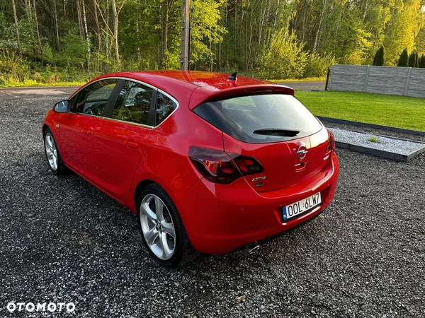 Opel Astra 1.4 Turbo Sport - 4