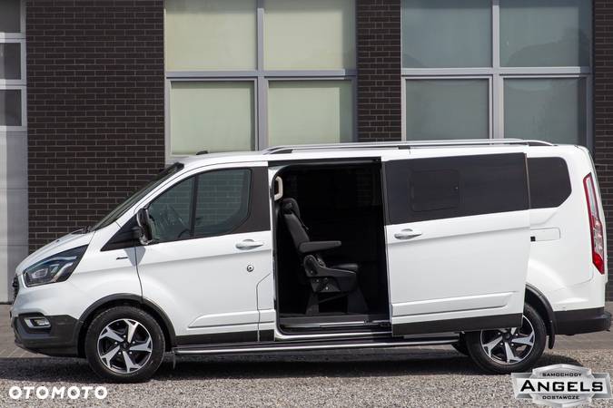 Ford Tourneo Custom - 5