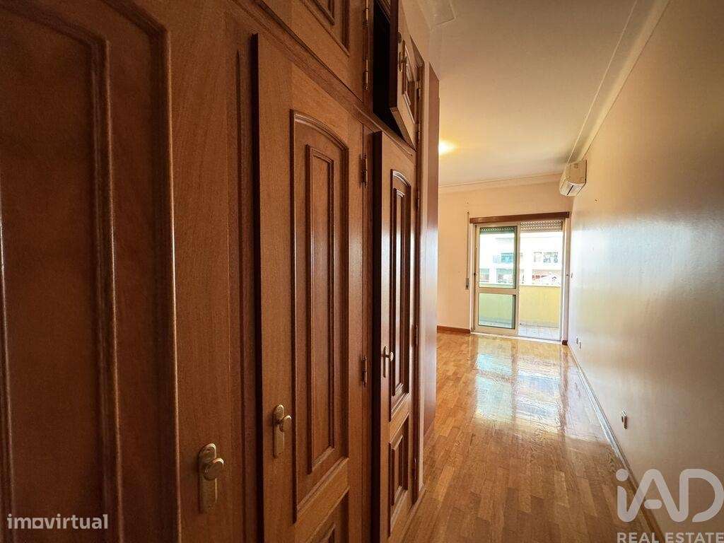 Apartamento T2 em Tomar (São João Baptista) e Santa Maria dos Olivais - Grande imagem: 5/27