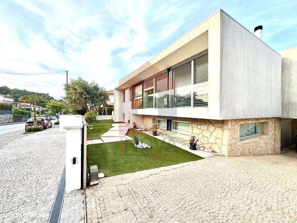 Moradia Térrea V3, Vila Verde-37