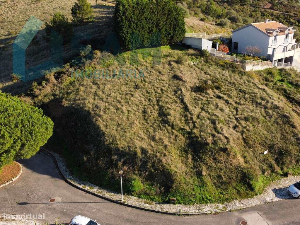 Lote de terreno urbano - Grande imagem: 2/4