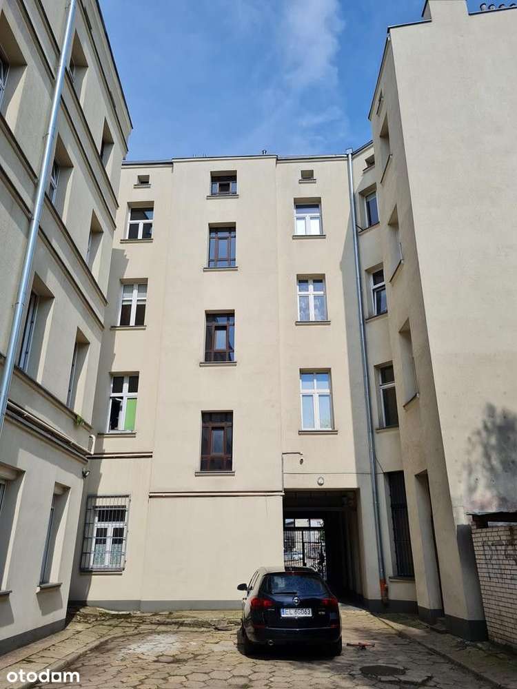 Kamienica z super widokiem!-13