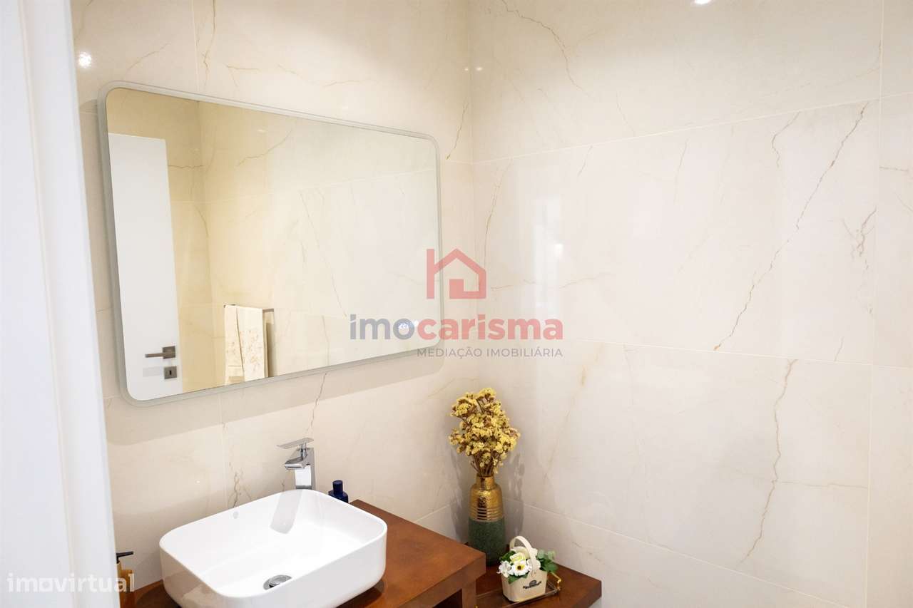 Moradia de Luxo T3 em Mancelos, Amarante-14