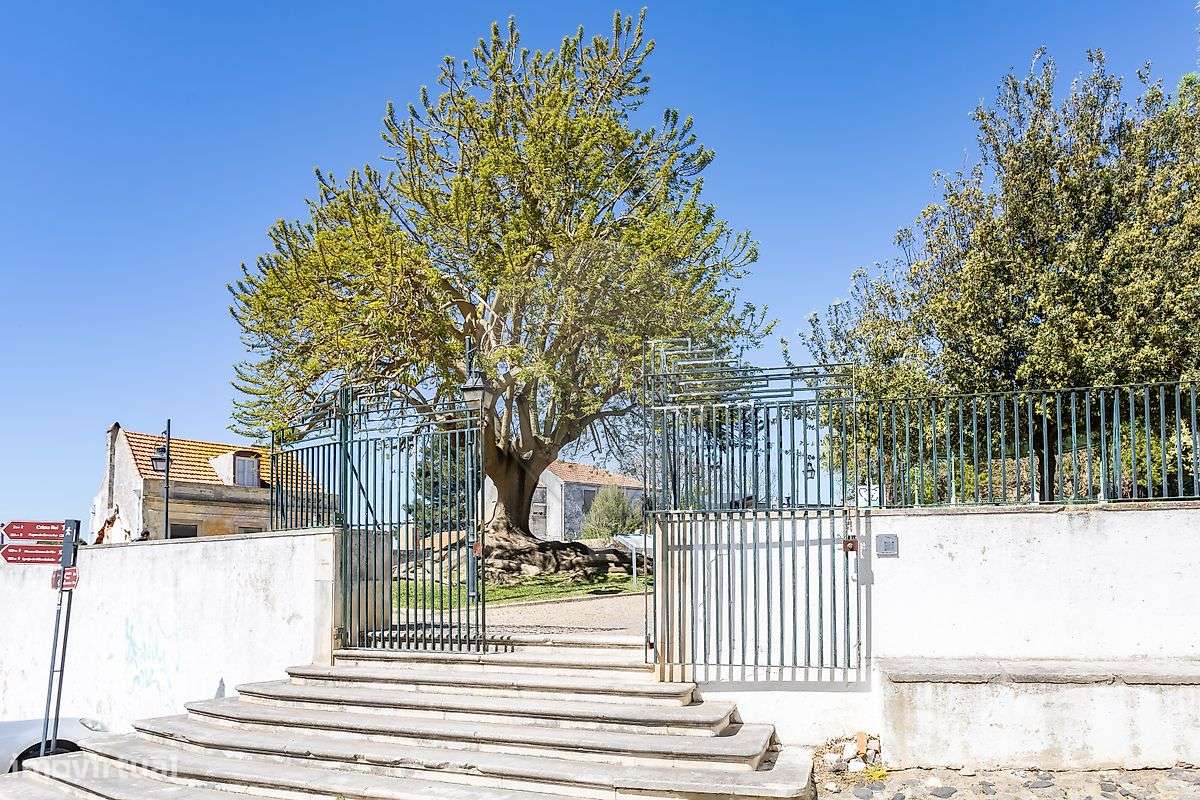 Apartamento T3 à venda em Almada-17