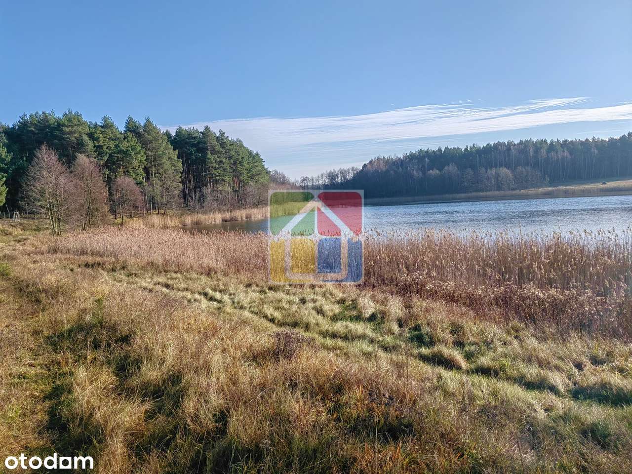 Duża działka z widokiem na jezioro-6