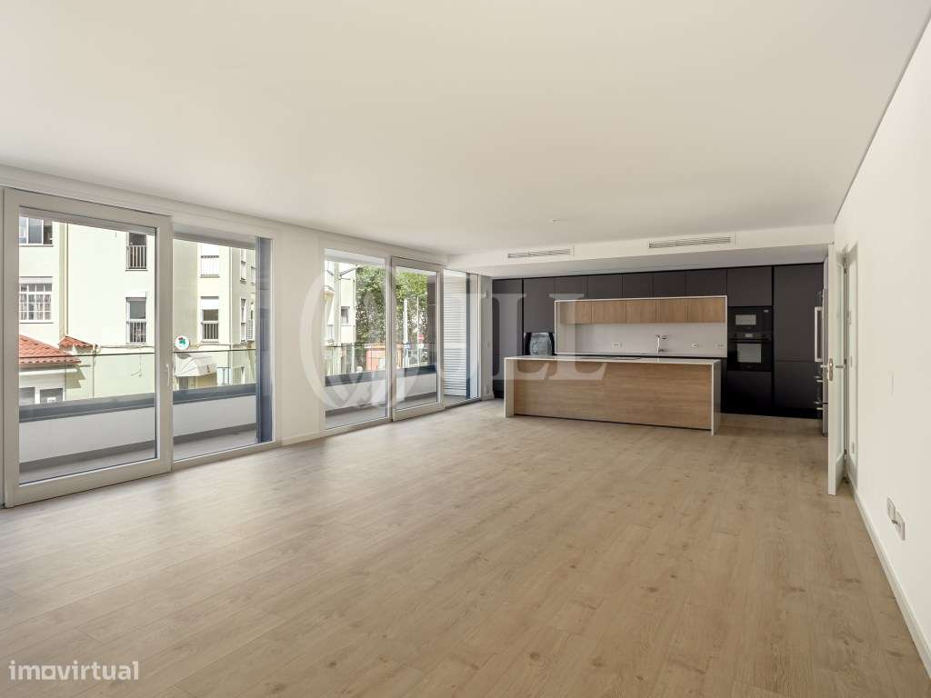 Apartamento T3 com vista mar e garagem em Cascais - Grande imagem: 2/29