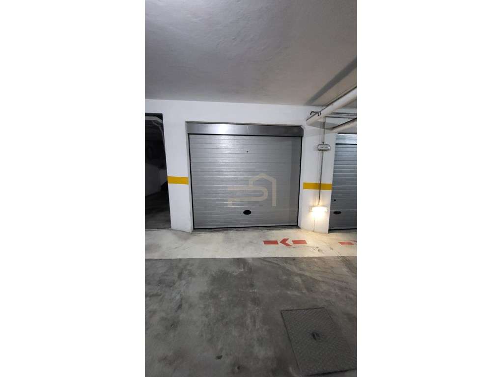 Apartamento T2 Aver-o-Mar-16