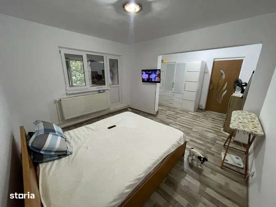 APARTAMENT CU 2 CAMERE - 70Mp -PIATA CIVICA - Imagine principală: 5/9