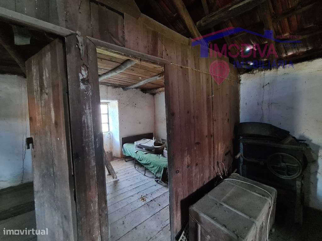 Casa de pedra T2 em Pedrogão Grande-10