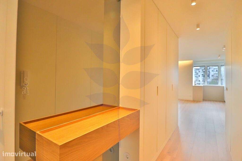 Apartamento T3 Totalmente Renovado no Centro da Cidade ✨-30