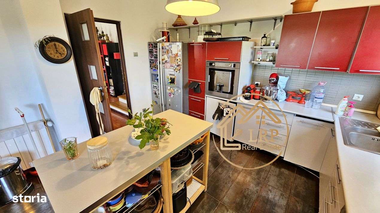 Ciolpani/Izvorani/Padurea Snagov-Vila 5 camere,P+1, 268mp utili, teren-18