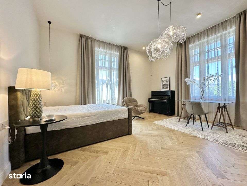 Apartament exclusivist 70 mp cu balcon si parcare, zona ultracentrala - Imagine principală: 5/16