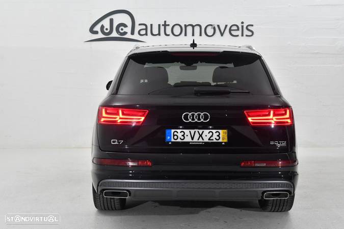 Audi Q7 50 TDI quattro Tiptronic 7L - 8