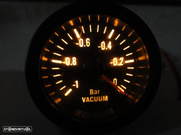 Manómetro fundo preto estilo VDO / Od school disponível em Amperímetro, pressão do turbo, pressão do oleo, temperatura do oleo, temperatura da água, voltagem, vacuo - 49