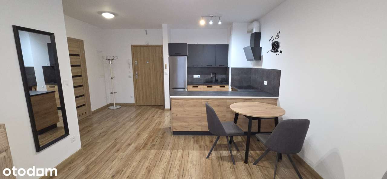 Słoneczne i przytulne mieszkanie z garażem - Dębowe Apartamenty - Pełny obrazek: 2/10