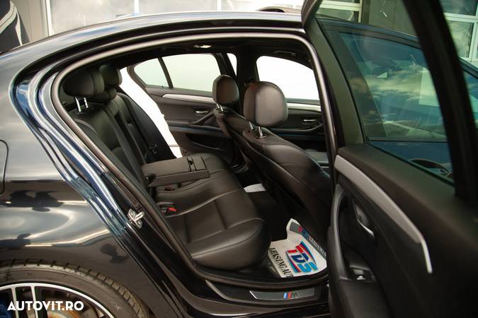 BMW Seria 5 520d AT - 16